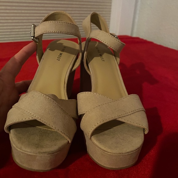 Nine West platform sandals - Picture 2 of 10